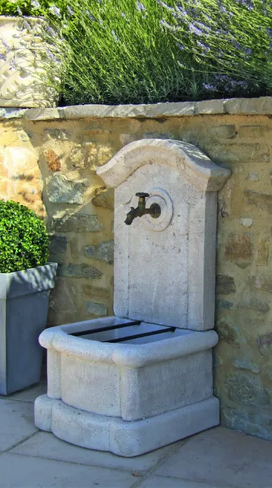 MERIDIONALE garden fountain, Pierre tone