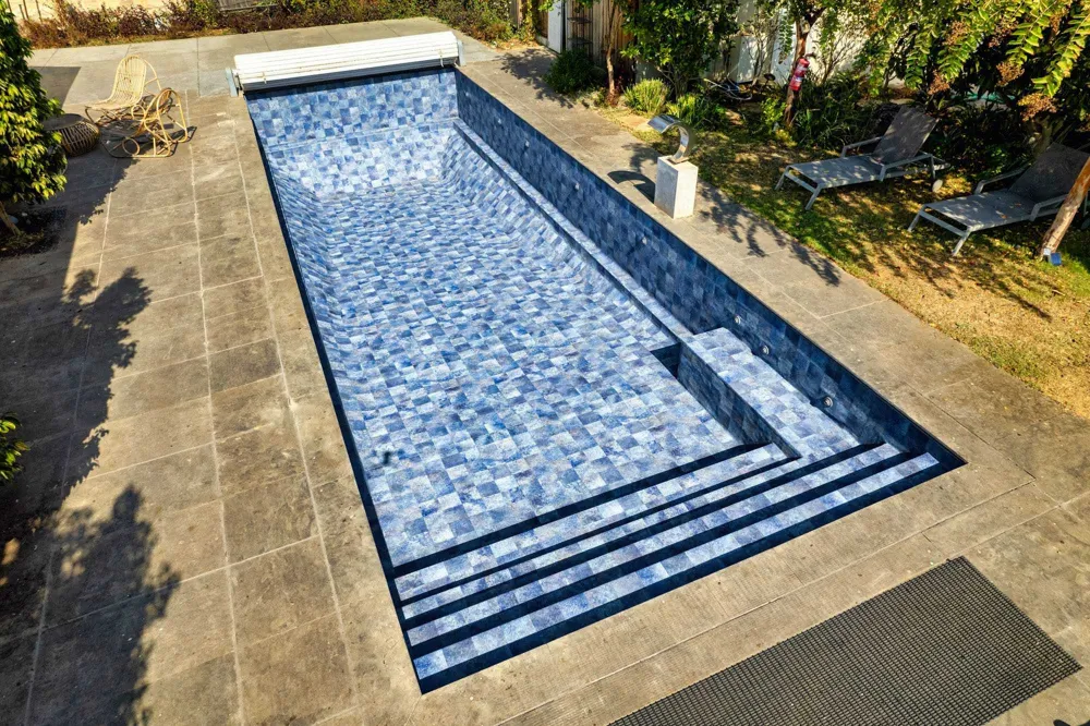 StoneTile Marine membrane, 15x15 cm tile, 1.65 m, reinforced, lacquered — photo 2